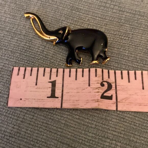 Black Enamel & Gold Whimsical Elephant Pin Brooch - Picture 8 of 9